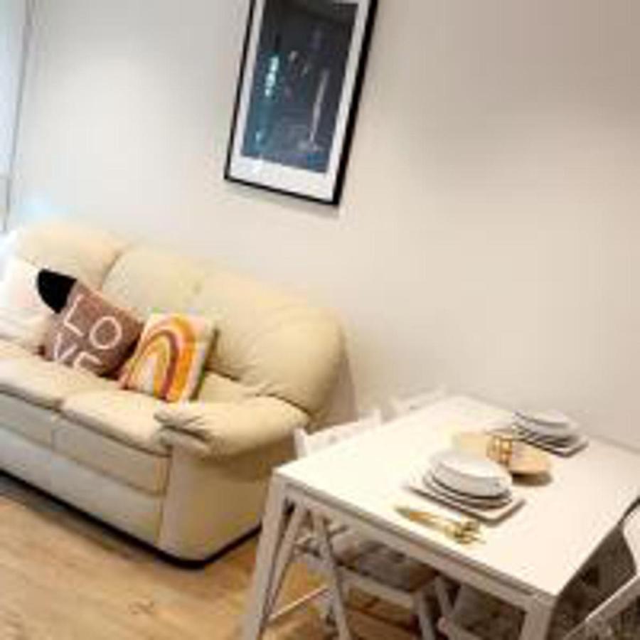 Tee Sweetlux In Canning Town Appartamento